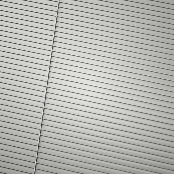 BiFold Silver Venetian - 16mm Slat - Image 3
