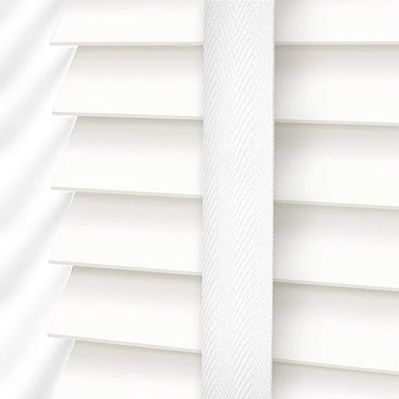 Contract Atlanta Icy White & Igloo Faux Wood Blind - Image 3