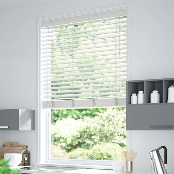 Cosmopolitan Whitewash Wooden Blind - Image 2