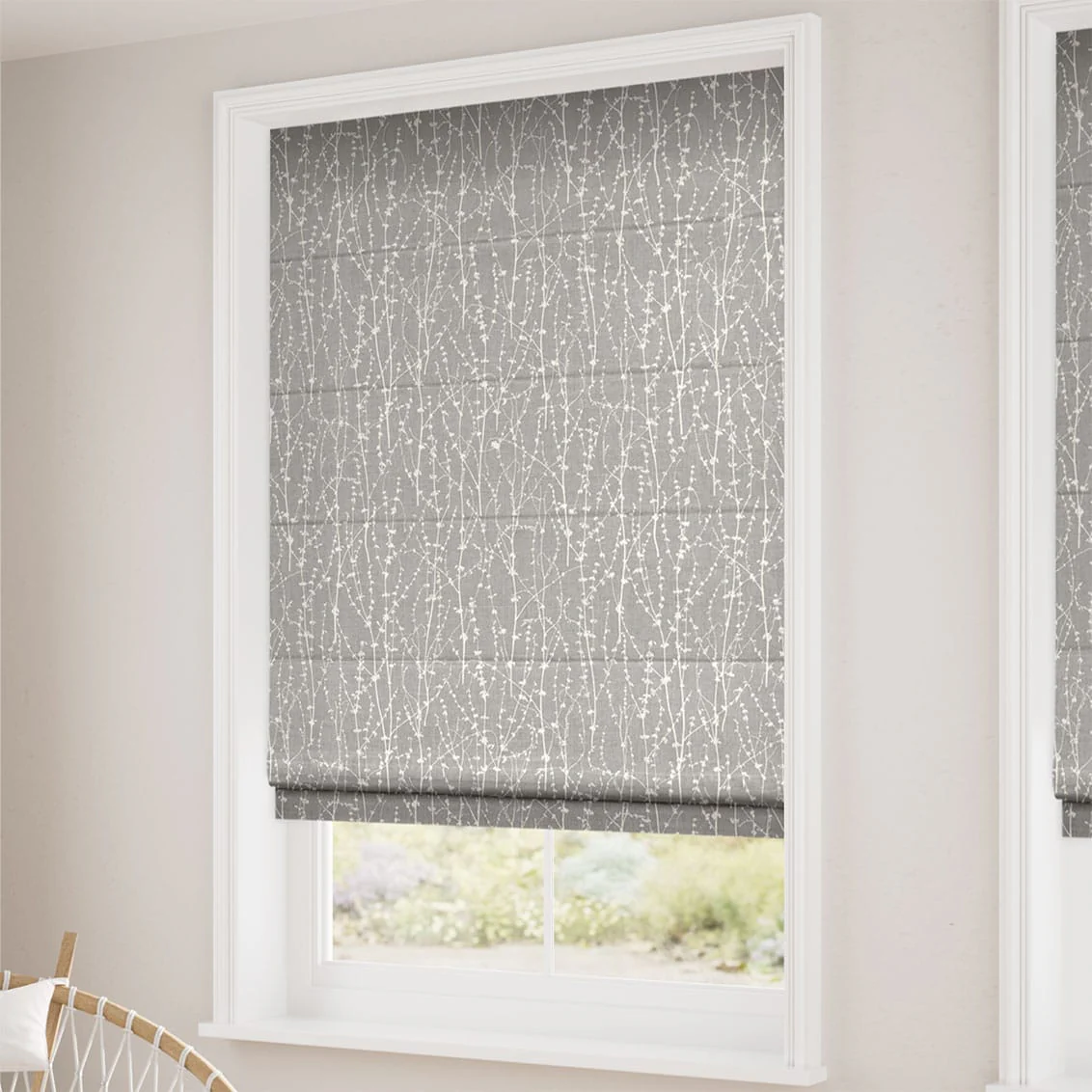 Dockleaf Dove Grey Roman Blind - Image 2