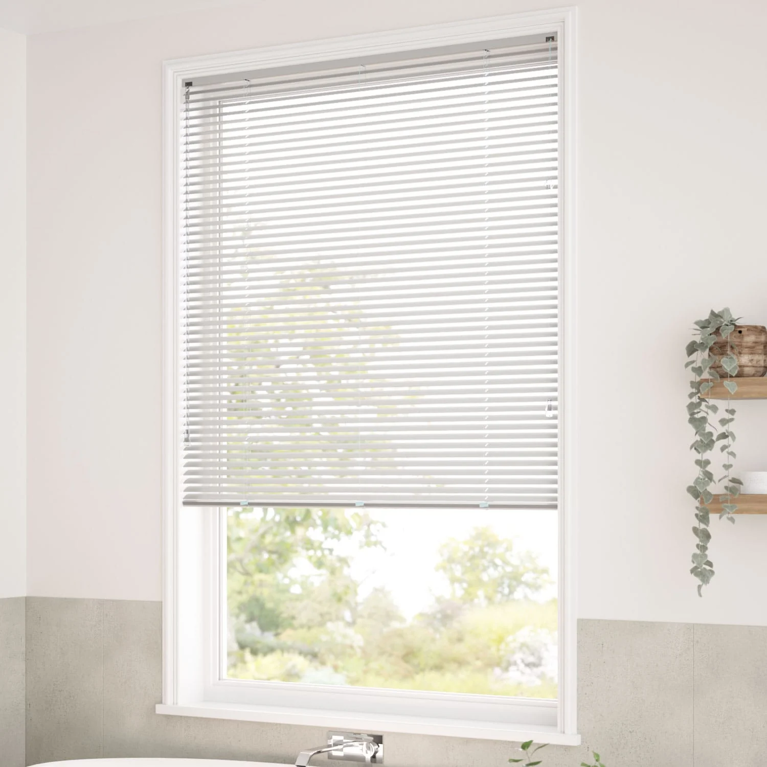 Essence Silver Grey Venetian Blind - 25mm Slat - Image 2