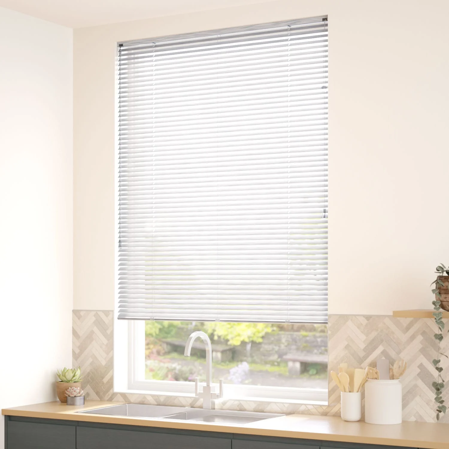 Studio Brushed Silver Venetian Blind - 25mm Slat - Image 2
