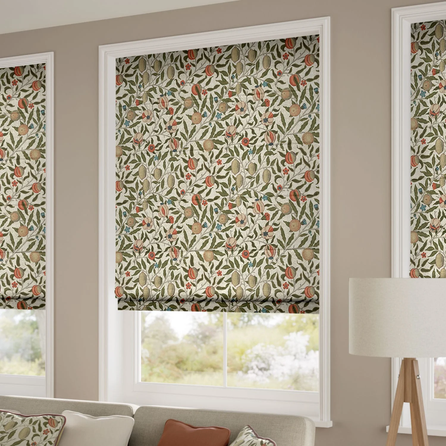 William Morris Fruit Autumn Roman Blind - Image 2