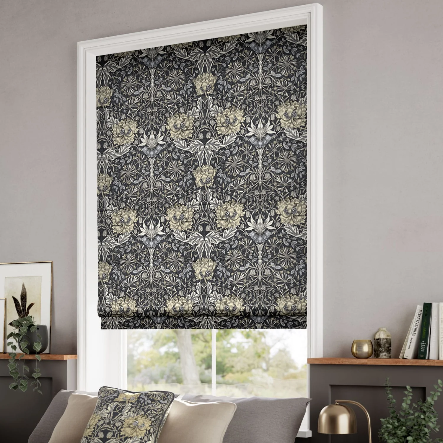 William Morris Honeysuckle and Tulip Velvet Gunmetal Roman Blind - Image 2