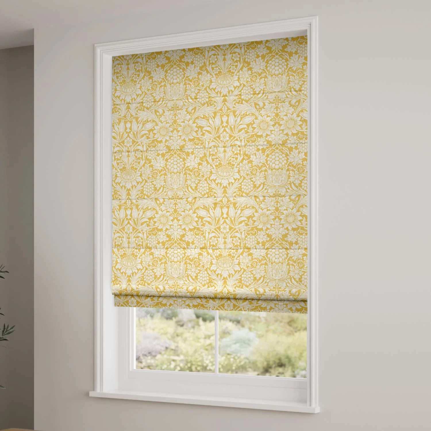 William Morris Sunflower Honey Roman Blind - Image 2